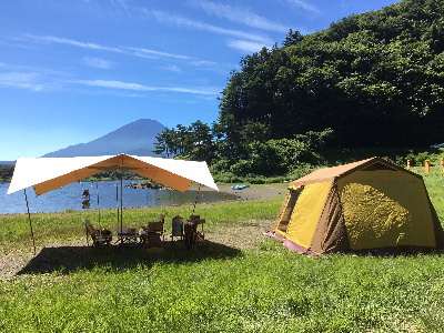 富士山を眺めながらのファミリーキャンプ